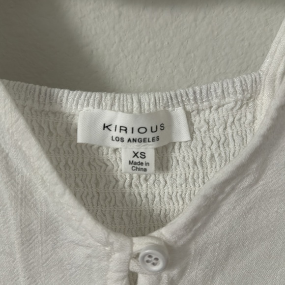 White Button-Front Top - Picture 3 of 7